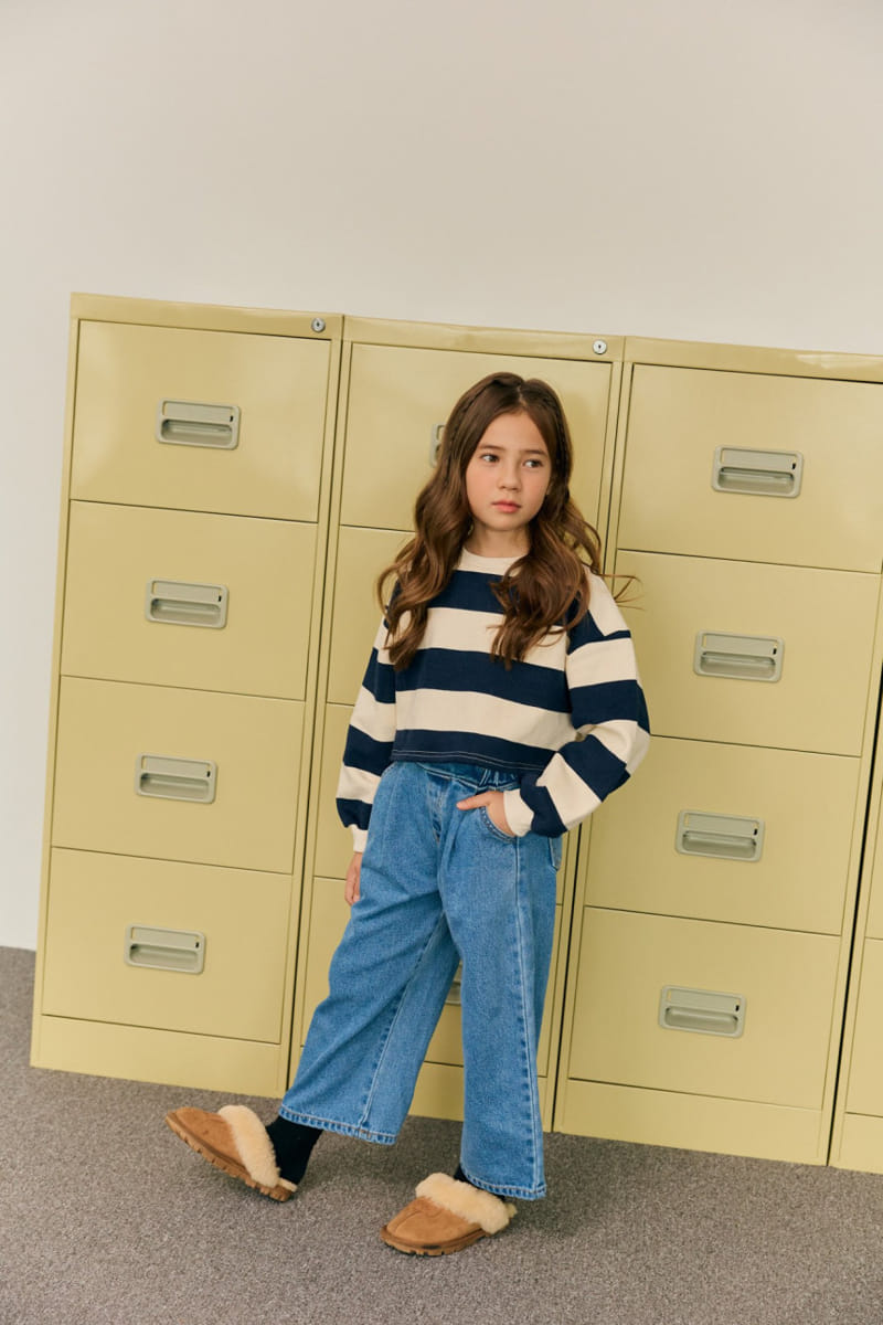 Dore Dore - Korean Children Fashion - #designkidswear - ST Fleece Crop Sweatshirt - 7