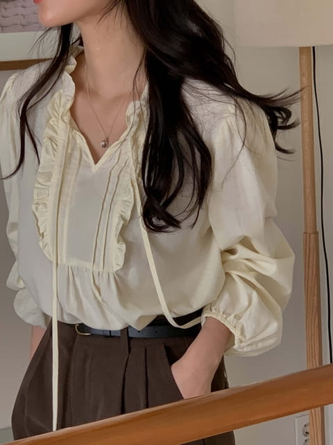 Dress Room - Korean Women Fashion - #thatsdarling - Cow Frill Blouse - 9