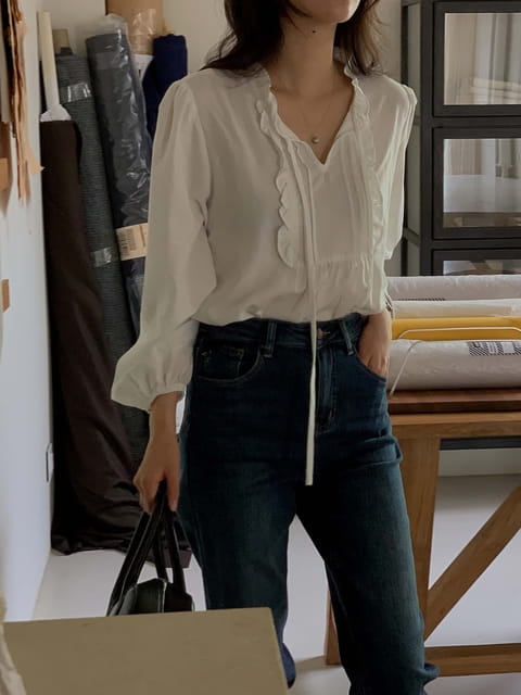 Dress Room - Korean Women Fashion - #womensfashion - Cow Frill Blouse - 2