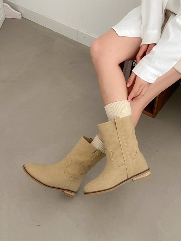 Golden Shoe - Korean Women Fashion - #womensfashion - j3293 Boots - 9