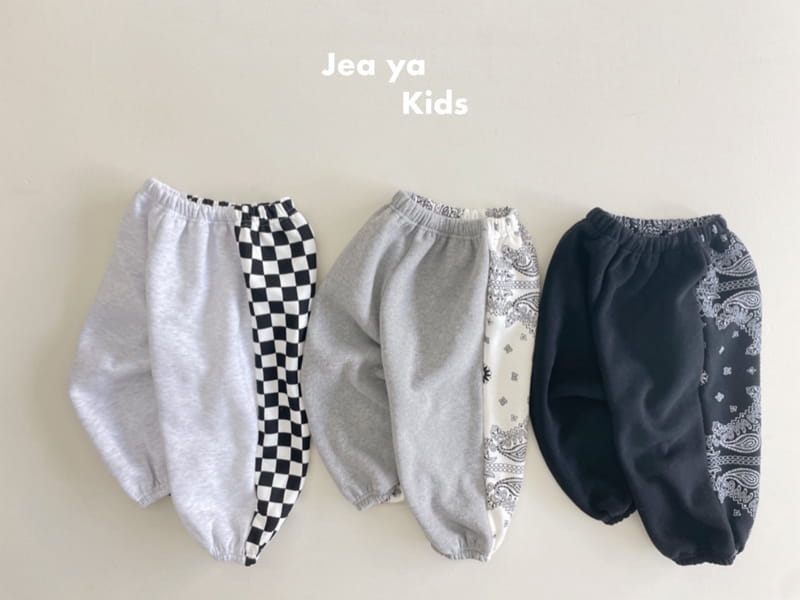 Jeaya & Mymi - Korean Children Fashion - #littlefashionista - Half Pants