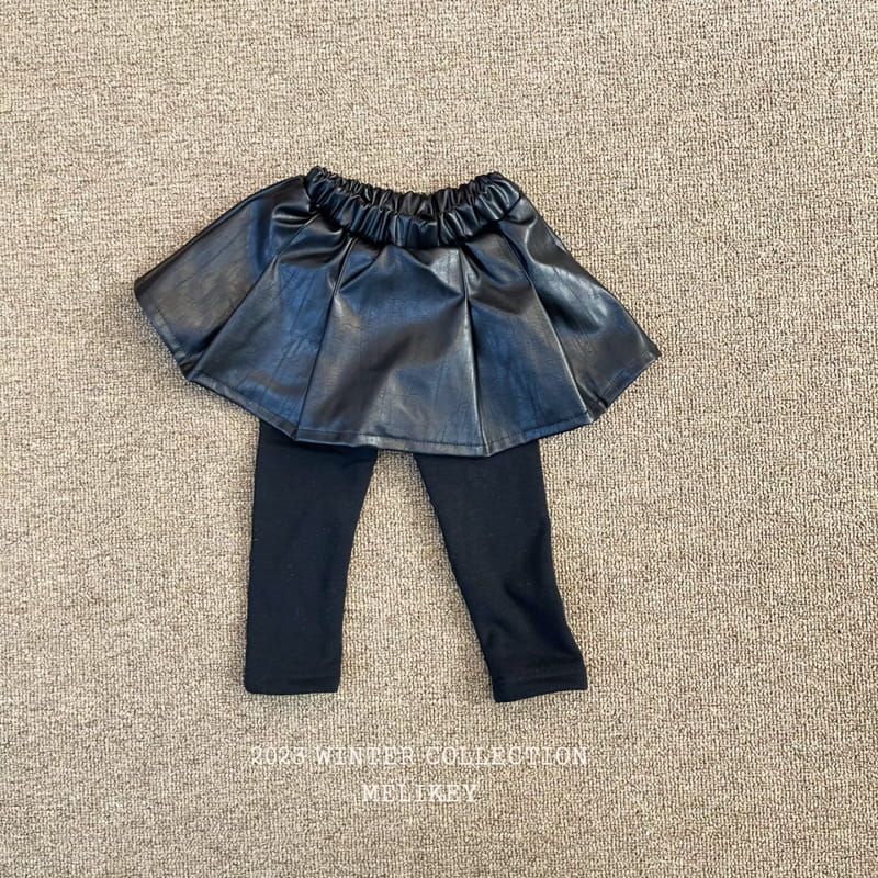 Melikey - Korean Children Fashion - #kidsshorts - Leather Wrinkle Skirt Leggings - 3