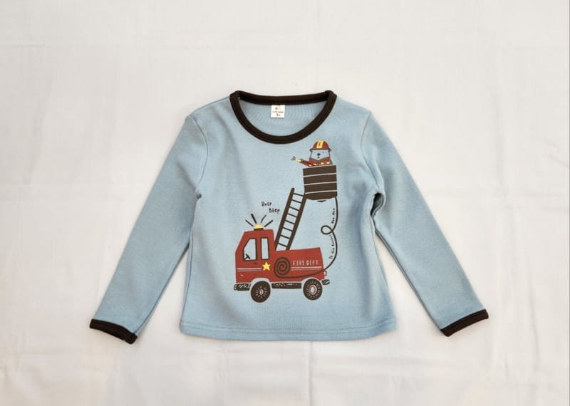 Milk Bebe - Korean Children Fashion - #fashionkids - Fire Engine Tee - 3