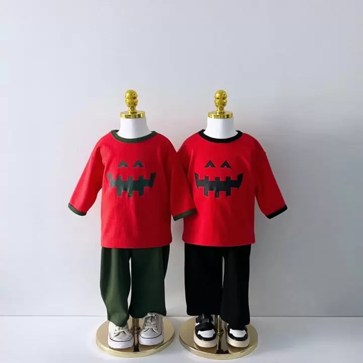 Pitapat - Korean Children Fashion - #Kfashion4kids - Smile Halloween Top Bottom Set - 7