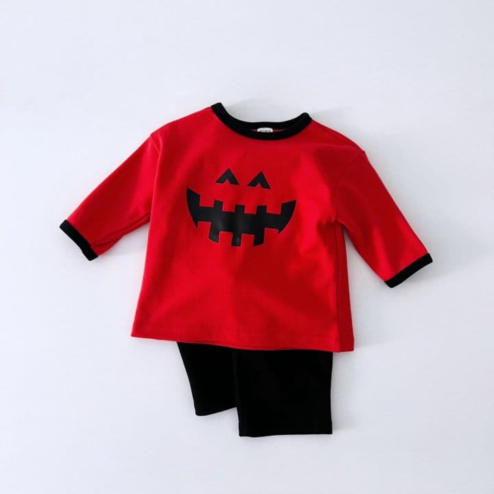 Pitapat - Korean Children Fashion - #kidsstore - Smile Halloween Top Bottom Set - 5