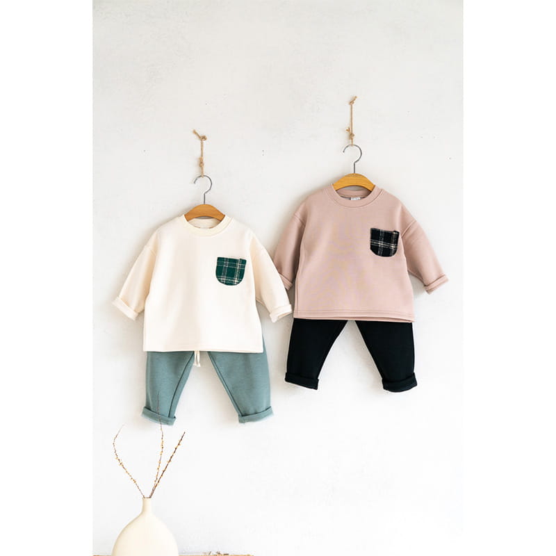 Raykids - Korean Children Fashion - #designkidswear - Check Pocket Fleece Tee - 4