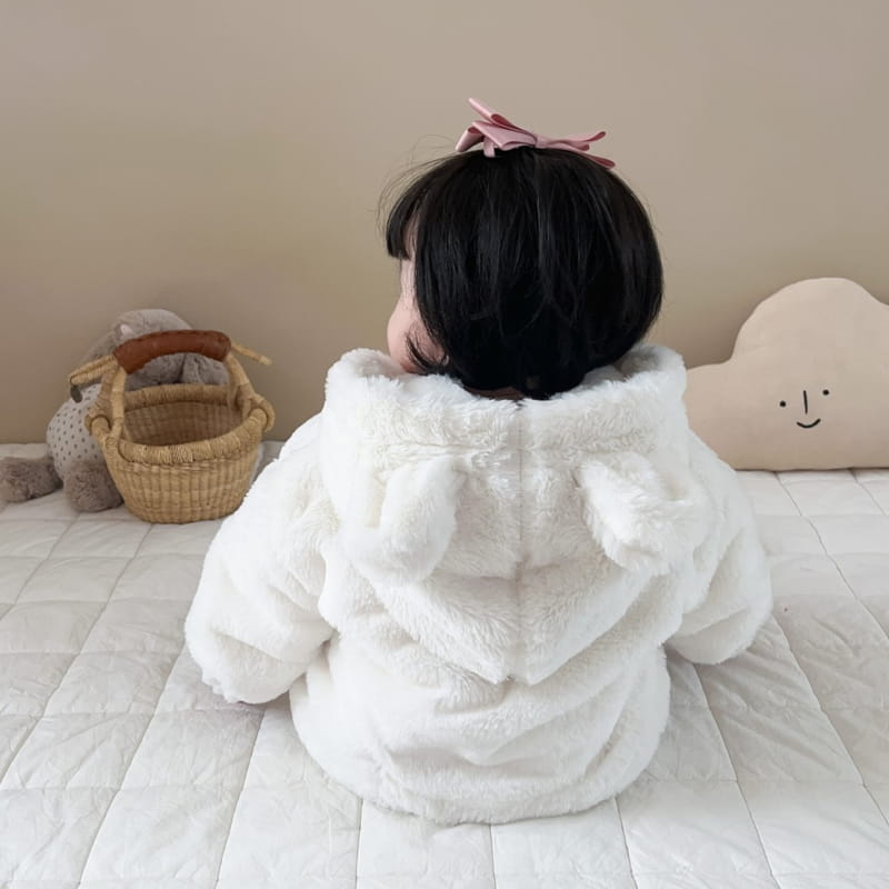 Reve Kid - Korean Baby Fashion - #babyoutfit - Bebe Bear Mink Coat - 2