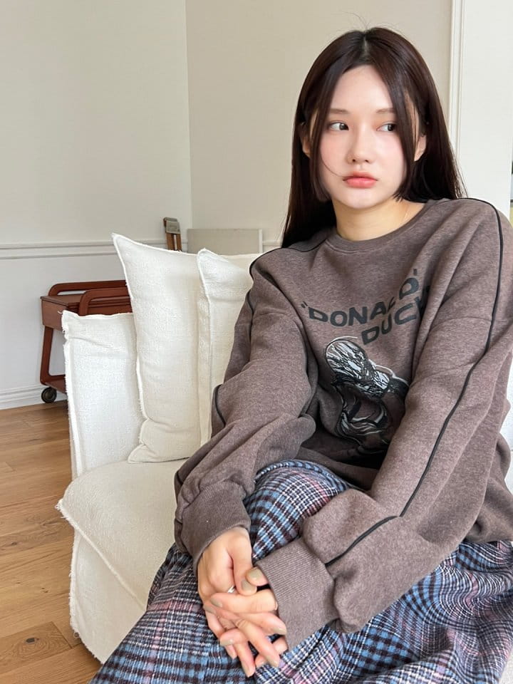 Ripple - Korean Women Fashion - #momslook - Donald Sweatshirt - 3