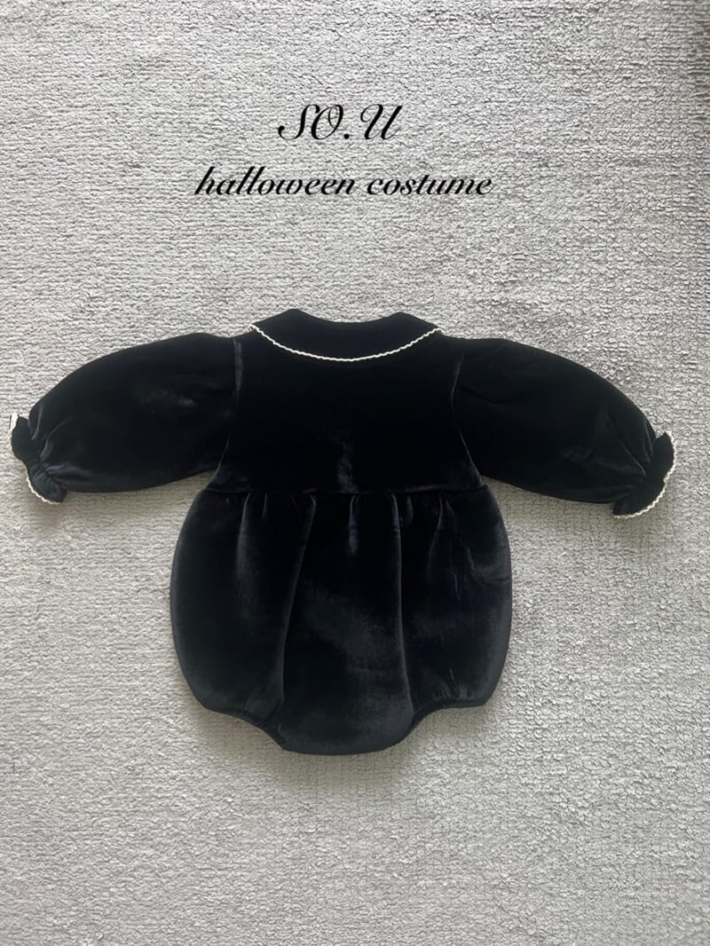 So U - Korean Baby Fashion - #babyoninstagram - Velvet Pearl Collar Bodysuit