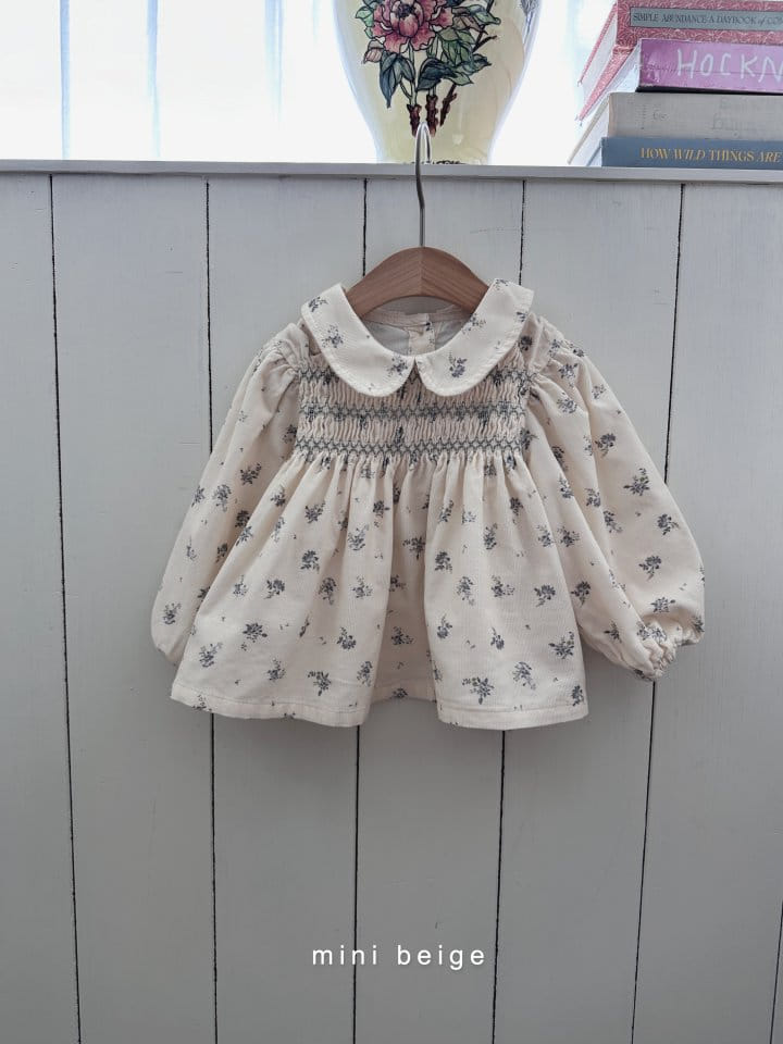 The Beige - Korean Baby Fashion - #babyoninstagram - Collar Smocked Blouse