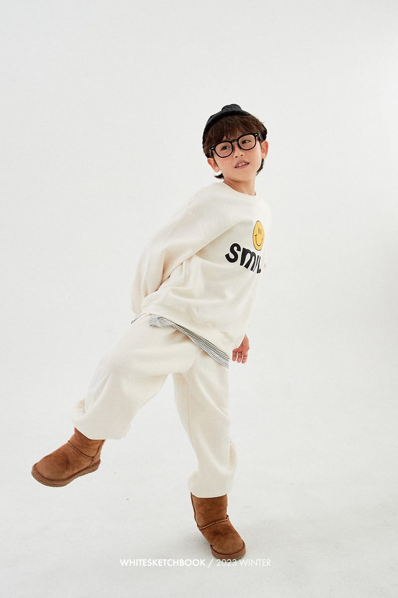 Whitesketchbook - Korean Children Fashion - #fashionkids - Smile Fleece Top Bottom Set - 4