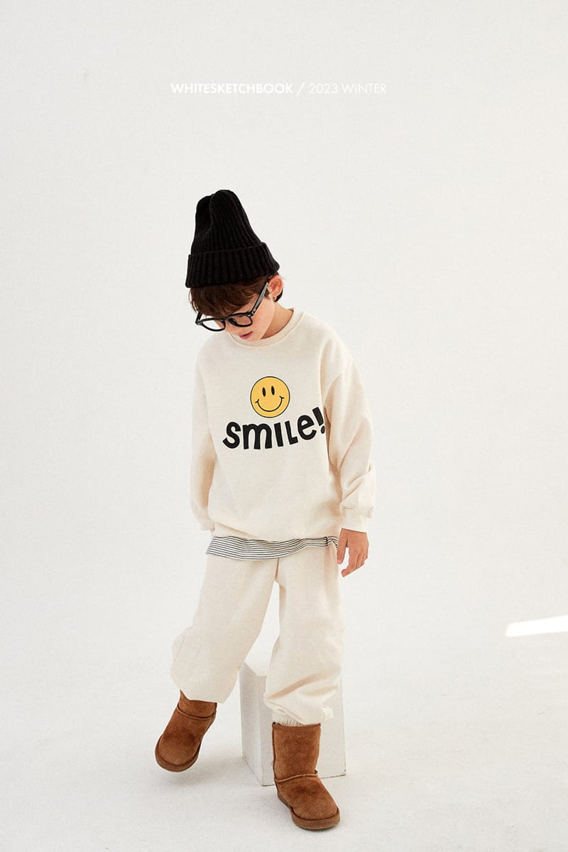 Whitesketchbook - Korean Children Fashion - #kidsstore - Smile Fleece Top Bottom Set - 5