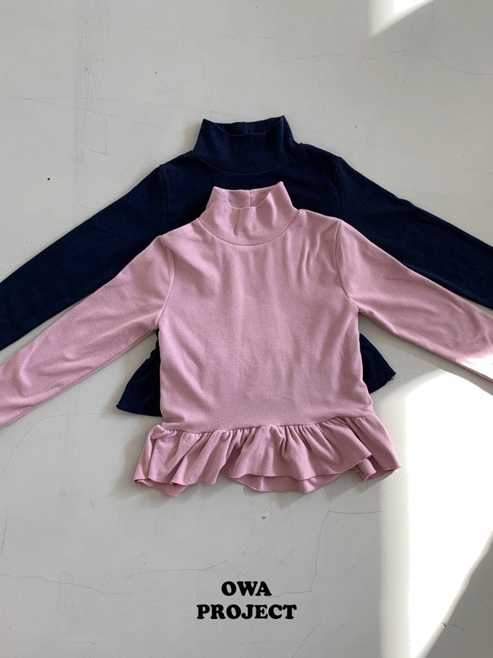 Frill Turtleneck Tee