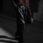 leather low waisted double pleats wide trousers