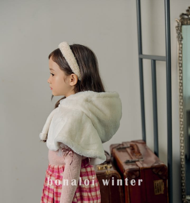 Bonaloi - Korean Children Fashion - #kidsshorts - Fluffy Cape