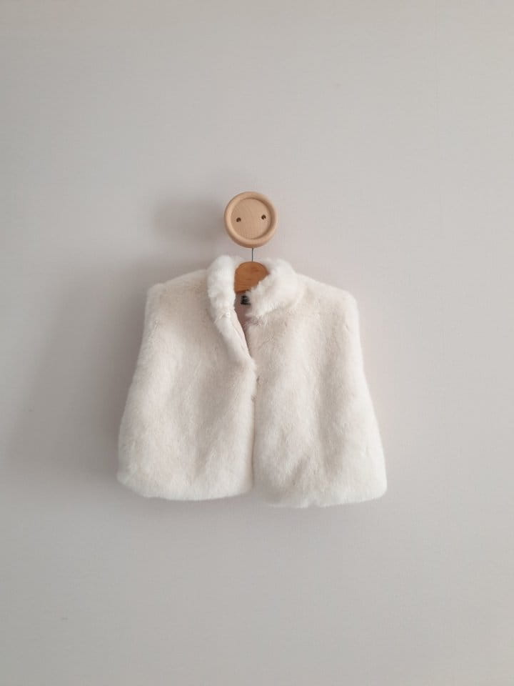 Eclair - Korean Children Fashion - #discoveringself - Fluffy Vest - 2