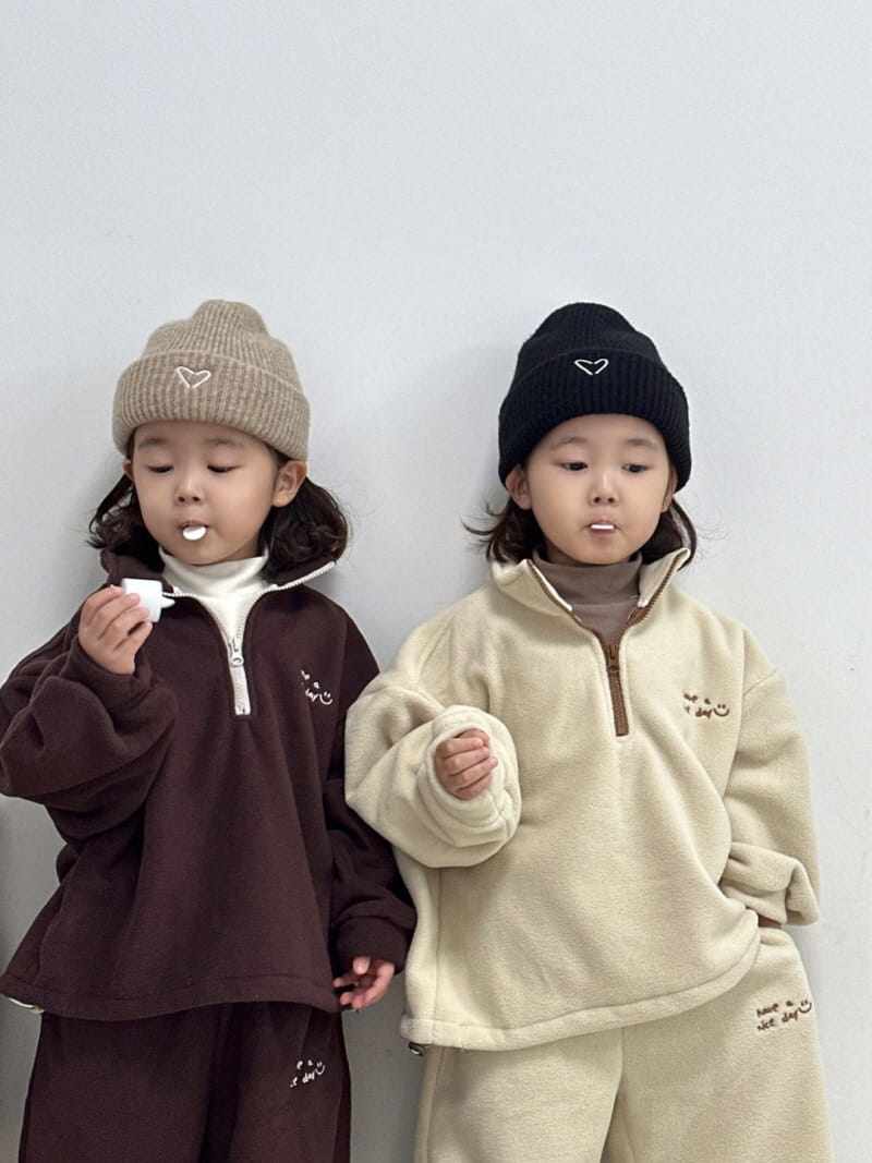 Little Rabbit - Korean Children Fashion - #kidsstore - Fleece Top Bottom Set - 7