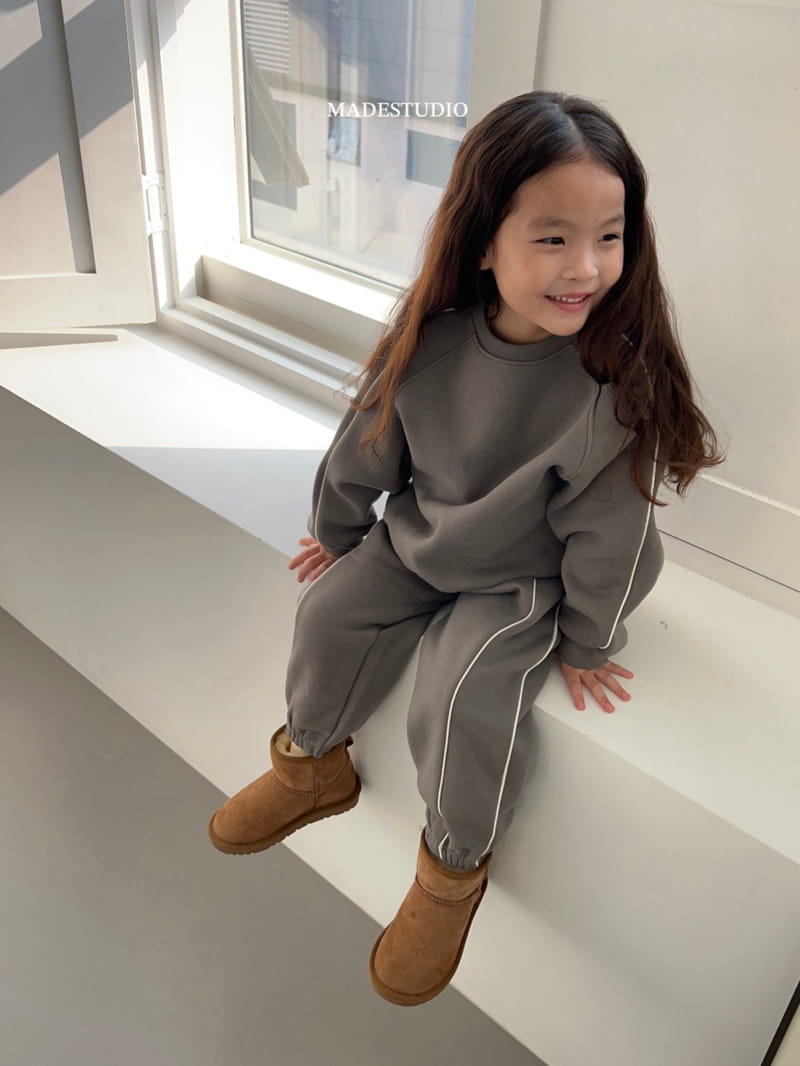 Made Studio - Korean Children Fashion - #childofig - Point Sweatshirt - 8