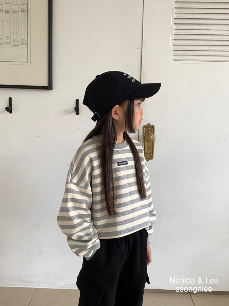 Matilda & Lee - Korean Children Fashion - #kidzfashiontrend - Stripes Lavel Sweatshirt - 4