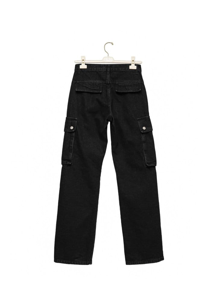 Paper Moon - Korean Women Fashion - #thelittlethings - washed black denim low - rise pocket cargo jeans - 10