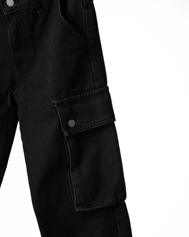 Paper Moon - Korean Women Fashion - #vintageinspired - washed black denim low - rise pocket cargo jeans - 4