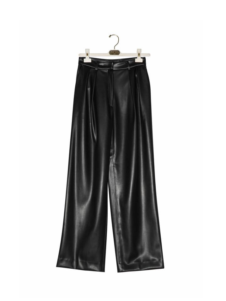 Paper Moon - Korean Women Fashion - #momslook - leather low waisted double pleats wide trousers  - 4