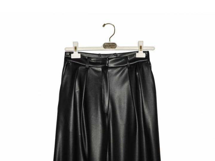 Paper Moon - Korean Women Fashion - #womensfashion - leather low waisted double pleats wide trousers  - 6