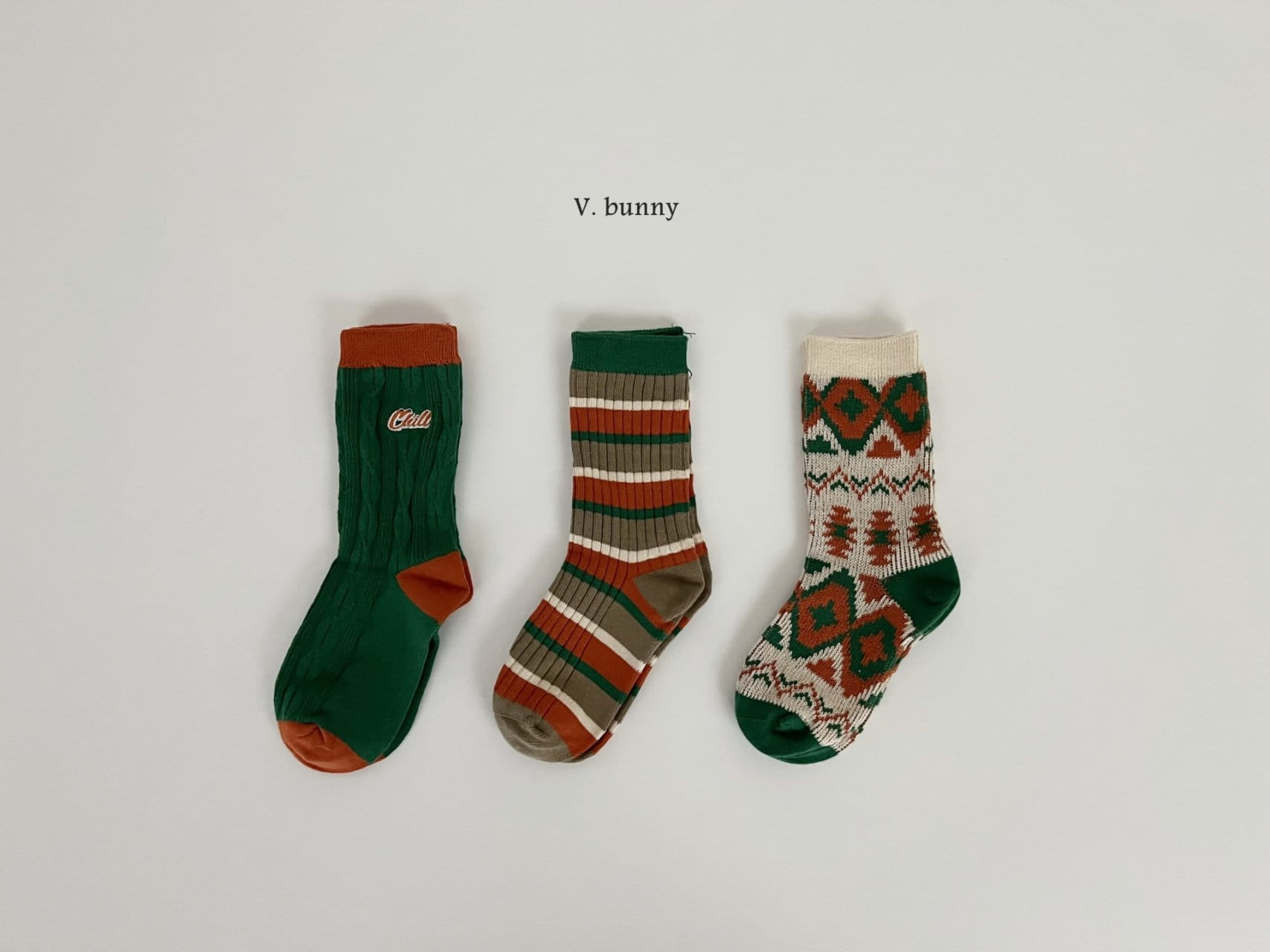 V Bunny - Korean Children Fashion - #discoveringself - Pinecone Socks Set