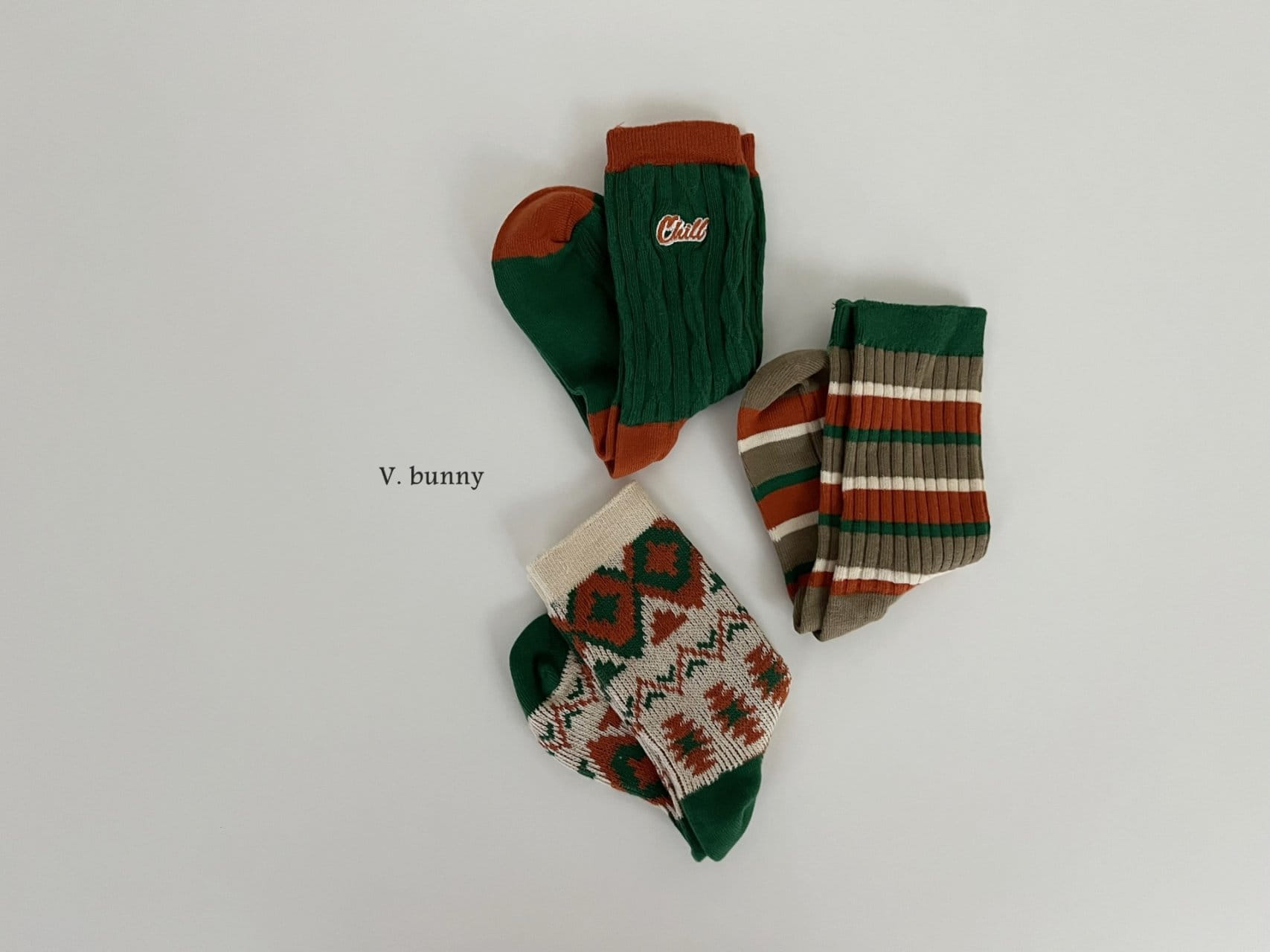 V Bunny - Korean Children Fashion - #kidsshorts - Pinecone Socks Set - 3