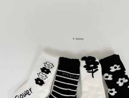 V Bunny - Korean Children Fashion - #minifashionista - Black FLower Socks Set