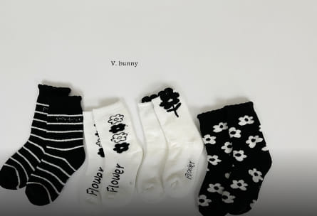 V Bunny - Korean Children Fashion - #prettylittlegirls - Black FLower Socks Set - 2