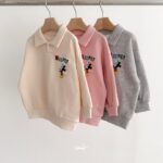 Crayon M Collar Sweatshirt