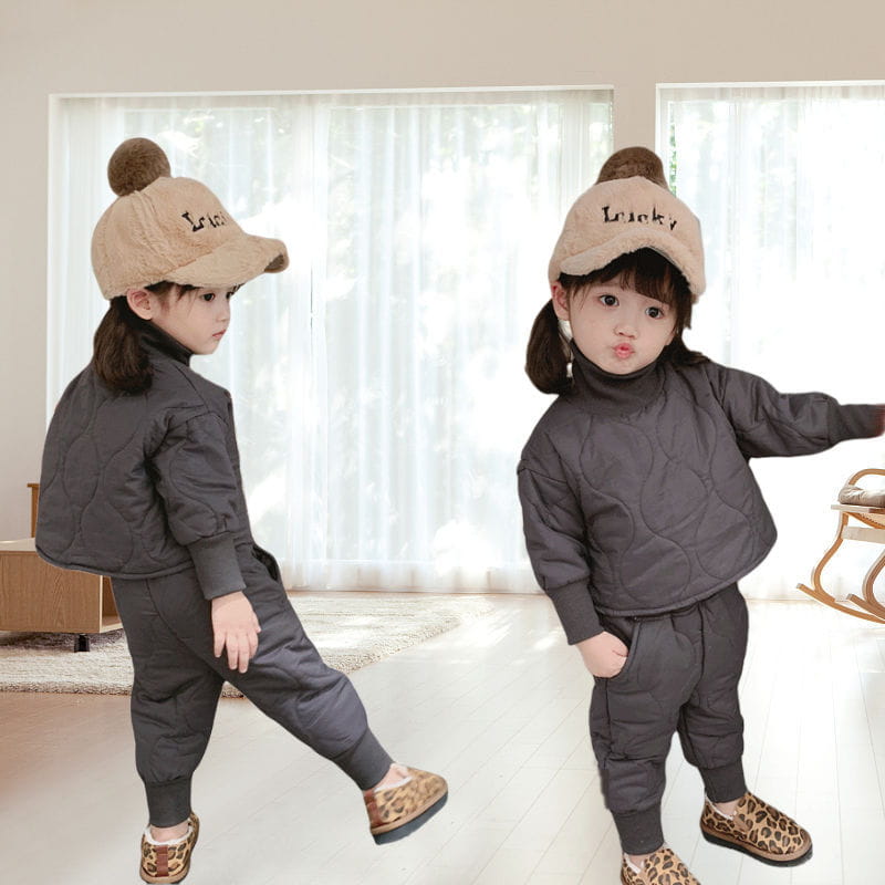 Barcode - Korean Children Fashion - #designkidswear - Kkal Kkal Turtleneck Top Bottom Set - 3