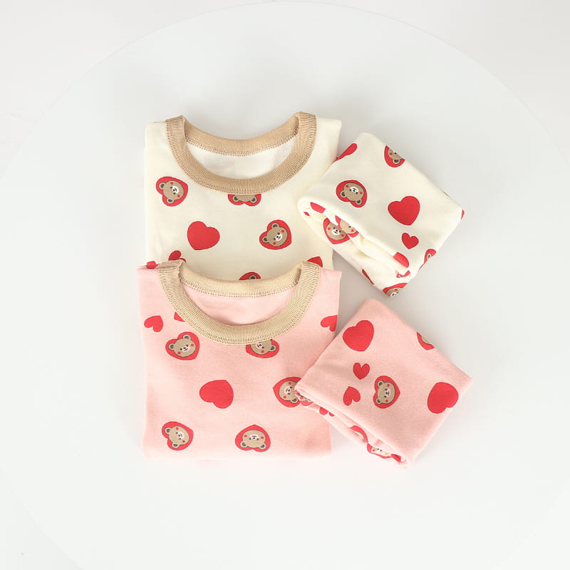 Kingboy - Korean Children Fashion - #todddlerfashion - Heart Bear Easy Wear Top Bottom Set - 4