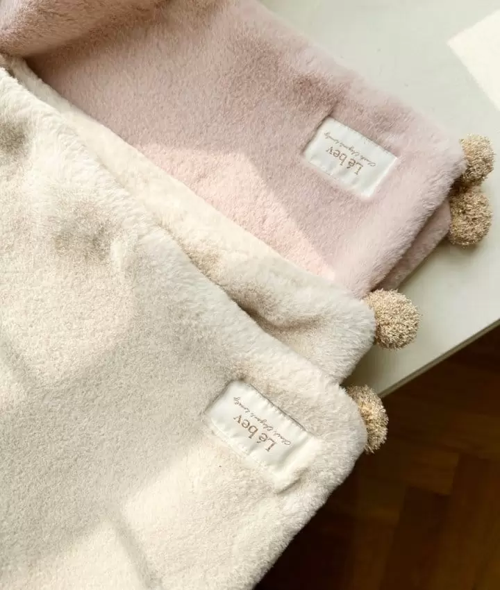 Le Bev - Korean Baby Fashion - #babyfever - Glod Pom Pom Blanket 