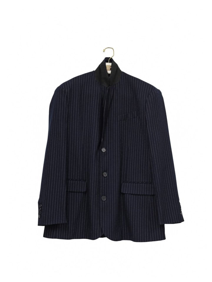 Paper Moon - Korean Women Fashion - #momslook - pin stripe three button detail single wool blazer - 4