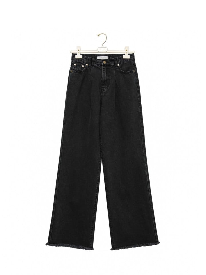 Paper Moon - Korean Women Fashion - #momslook - Pin Tuck Detail Wide Black Jeans  - 4