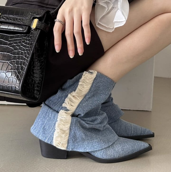 Ssangpa - Korean Women Fashion - #thelittlethings - SM 504 Boots - 4