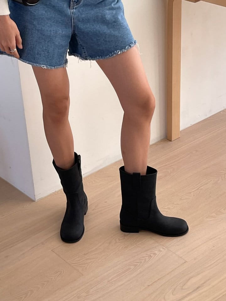 Ssangpa - Korean Women Fashion - #momslook - UDC 9041 Boots - 2