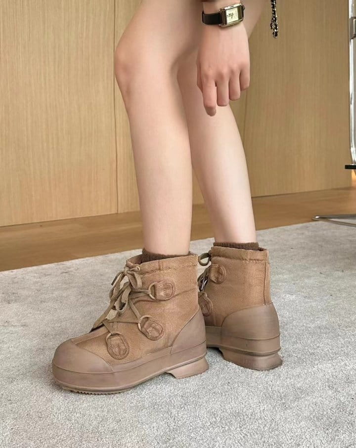 Ssangpa - Korean Women Fashion - #pursuepretty - DT 7693 Boots