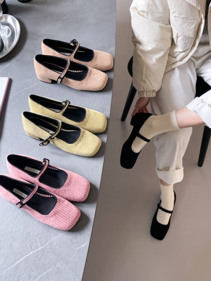 Ssangpa - Korean Women Fashion - #thelittlethings - UDC 3203  Flats & Ballerinas