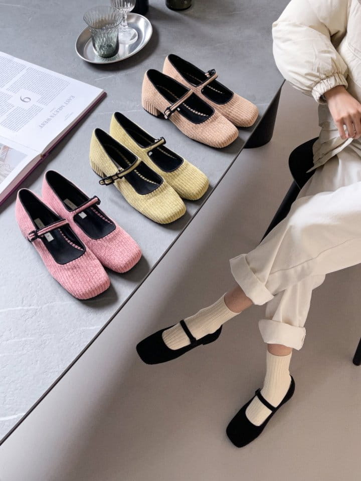 Ssangpa - Korean Women Fashion - #womensfashion - UDC 3203  Flats & Ballerinas - 9