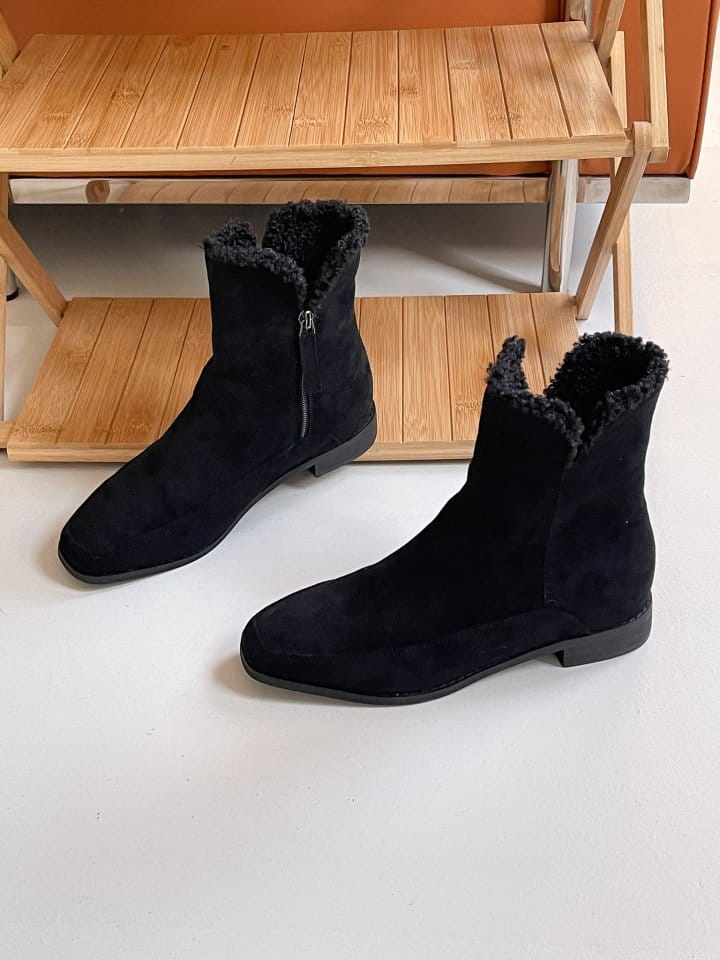 Ssangpa - Korean Women Fashion - #womensfashion -   Mt 5224 Boots - 2