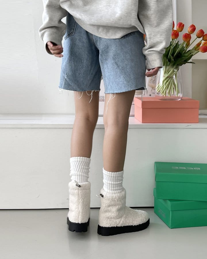 Ssangpa - Korean Women Fashion - #womensfashion -   Dh 3660 Boots - 10