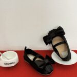 A927 Louver  Flats & Ballerinas