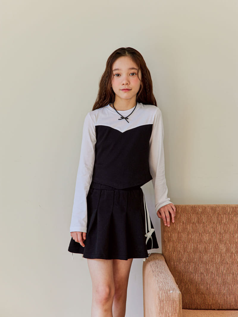 A-Market - Korean Children Fashion - #discoveringself - Heart Tight Tee - 3