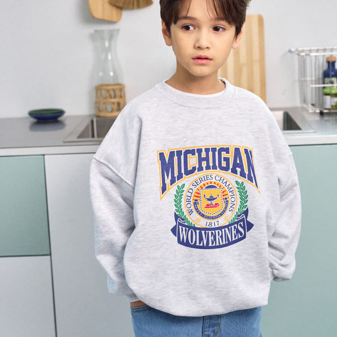 A-Market - Korean Children Fashion - #prettylittlegirls - White Michigan Sweatshirt