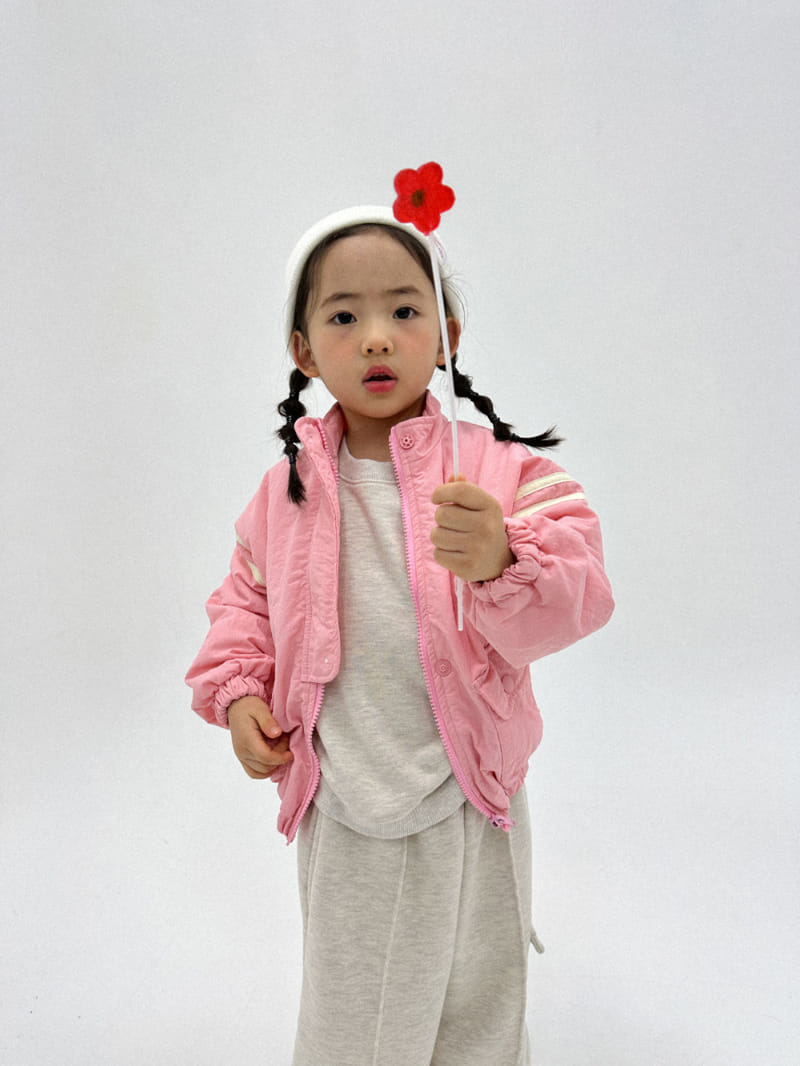 A-Market - Korean Children Fashion - #prettylittlegirls - Line Cozy Jacket - 5