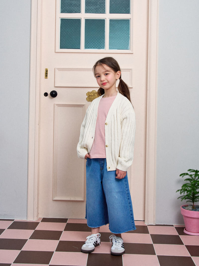 A-Market - Korean Children Fashion - #todddlerfashion - Croppeed Denim Shorts  - 7