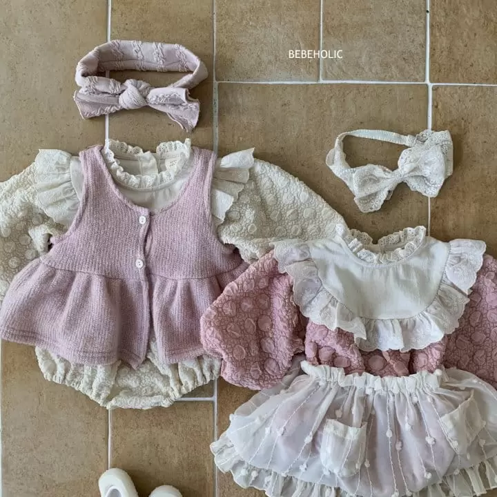 Bebe Holic - Korean Baby Fashion - #babyboutiqueclothing - Halo Frill Blouse - 2